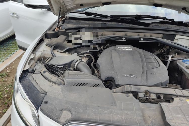Used Audi Q5 2016 40 TFSI Technology Edition Engine Bay Right