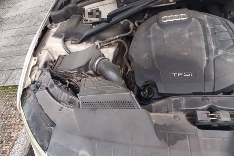 Used Audi Q5 2016 40 TFSI Technology Edition Engine Bay Right