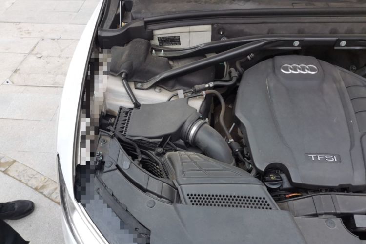 Used Audi Q5 2016 40 TFSI Technology Edition Engine Bay Right