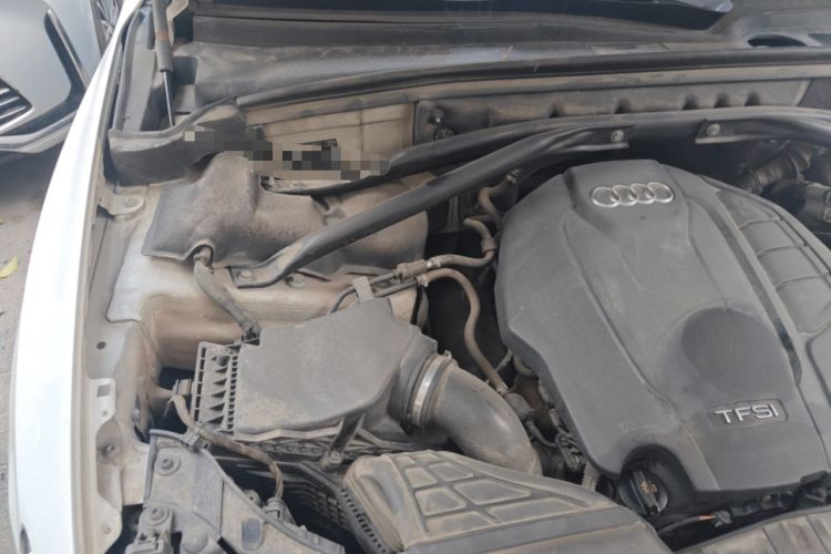 Used Audi Q5 2016 40 TFSI Technology Edition Engine Bay Right