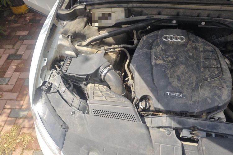 Used Audi Q5 2016 40 TFSI Trendy Edition Engine Bay Right