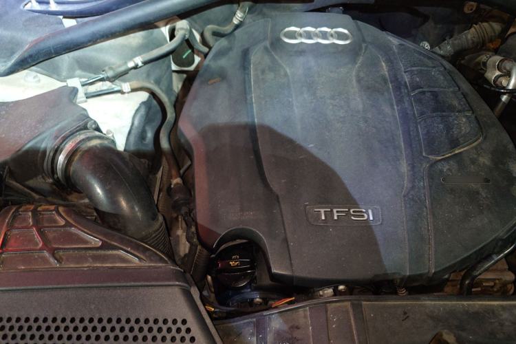 Used Audi Q5 2016 40 TFSI Technology Edition Engine Bay Right