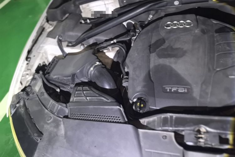 Used Audi Q5 2016 40 TFSI Technology Edition Engine Bay Right