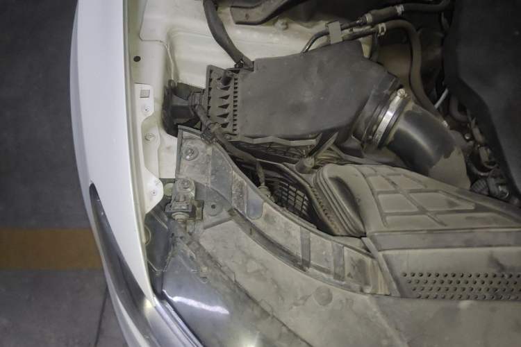 Used Audi Q5 2016 40 TFSI Comfort Model Engine Bay Right