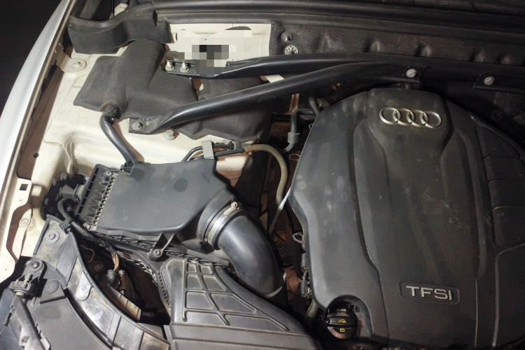Used Audi Q5 2016 40 TFSI Trendy Edition Engine Bay Right