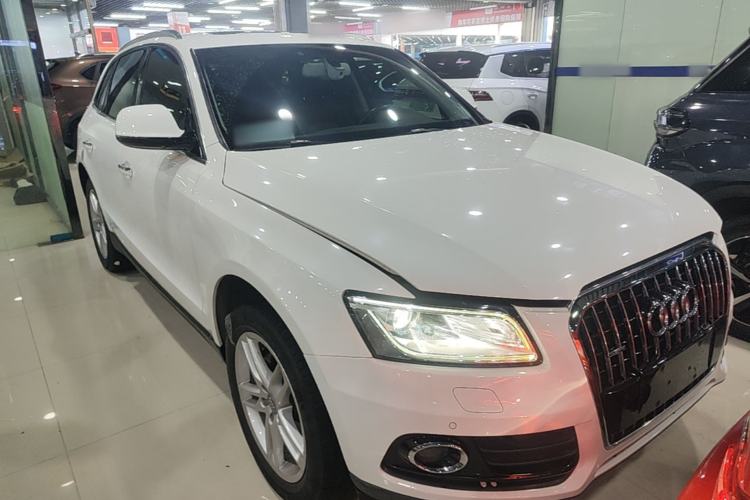 Used Audi Q5 2016 40 TFSI Comfort Model Exterior 1
