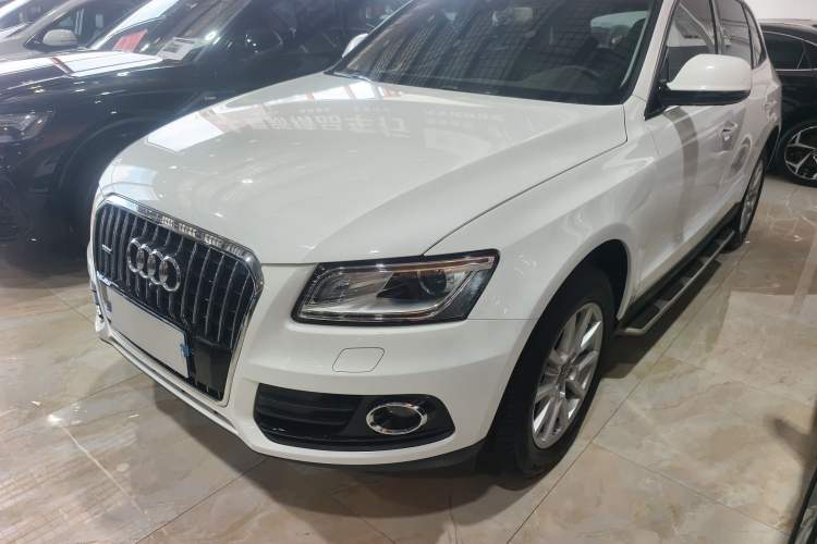 Used Audi Q5 2016 40 TFSI Trendy Edition Exterior 1
