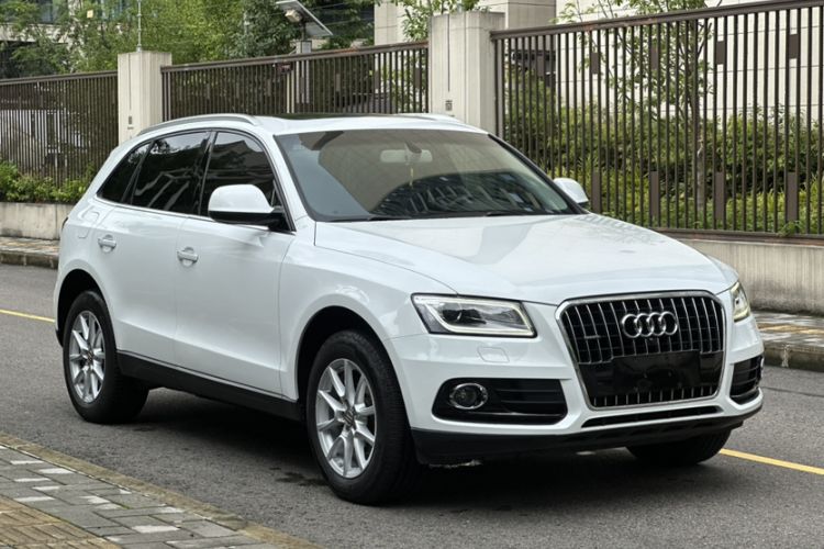 Used Audi Q5 2016 40 TFSI Trendy Edition Exterior 10