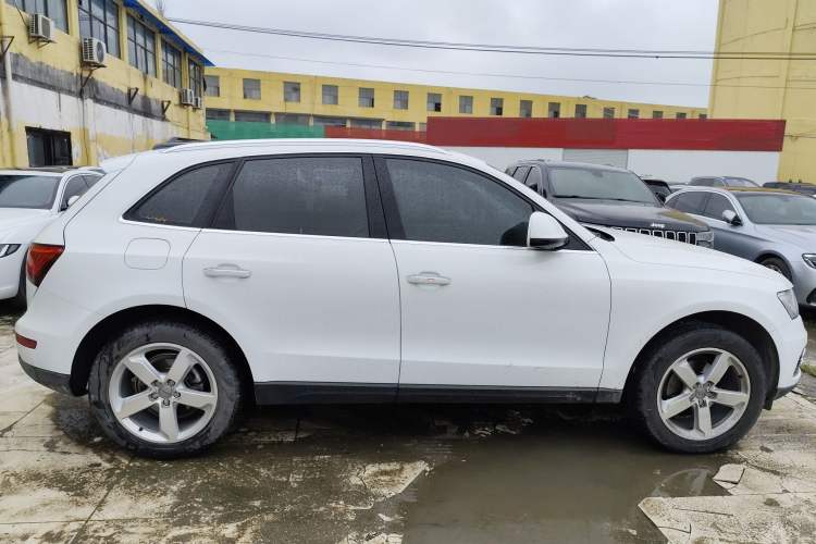 Used Audi Q5 2016 40 TFSI Technology Edition Exterior 2