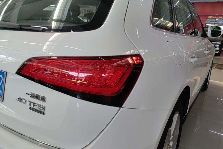 Used Audi Q5 2016 40 TFSI Technology Edition Exterior 3