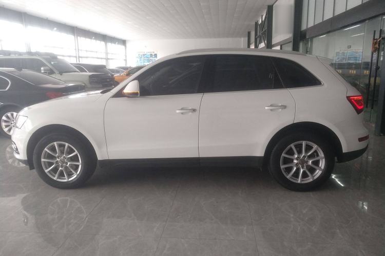 Used Audi Q5 2016 40 TFSI Trendy Edition Exterior 3