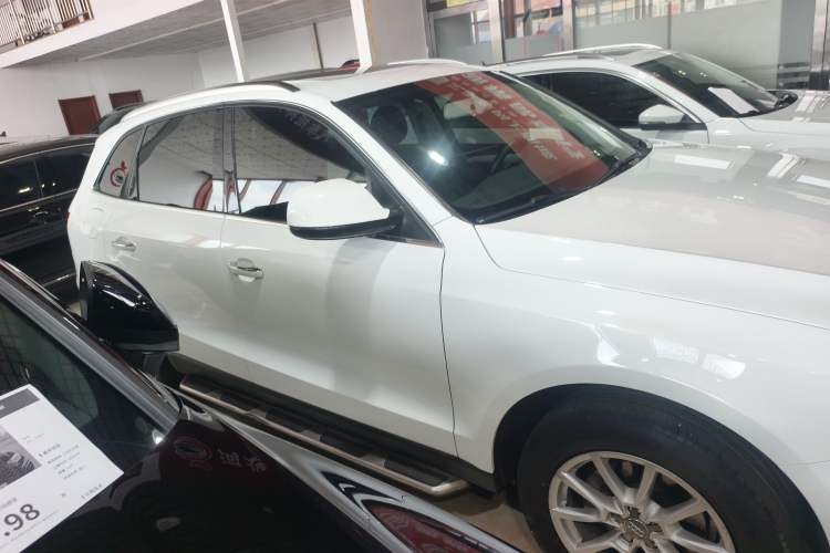 Used Audi Q5 2016 40 TFSI Trendy Edition Exterior 4