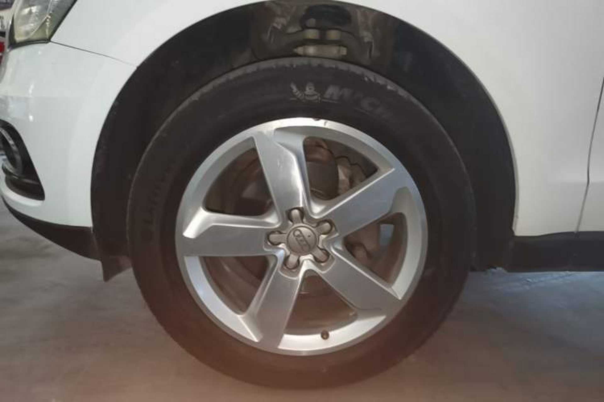 Used Audi Q5 2016 40 TFSI Technology Edition Exterior 4