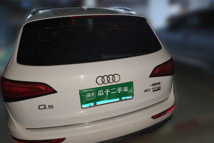 Used Audi Q5 2016 40 TFSI Comfort Model Exterior 4