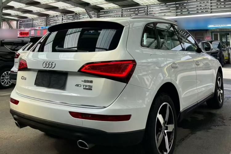 Used Audi Q5 2016 40 TFSI Technology Edition Exterior 5