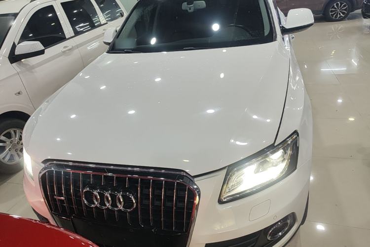Used Audi Q5 2016 40 TFSI Comfort Model Front