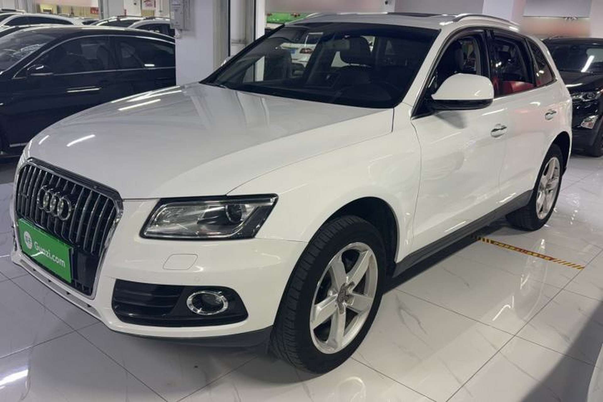 Used Audi Q5 2016 40 TFSI Technology Edition Front Left 45 Deg
