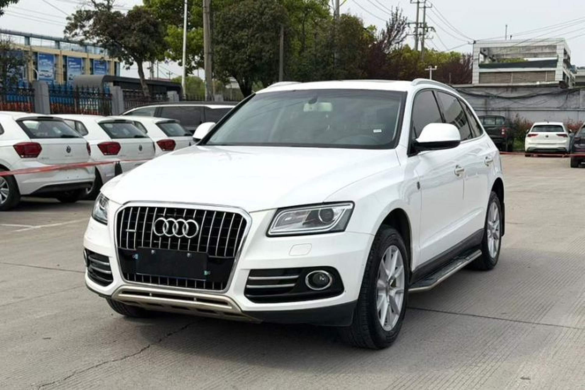 Used Audi Q5 2016 40 TFSI Trendy Edition Front Left 45 Deg
