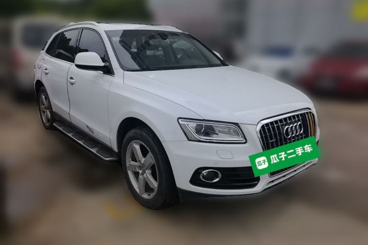 Used Audi Q5 2016 40 TFSI Technology Edition Front Right 45 Deg