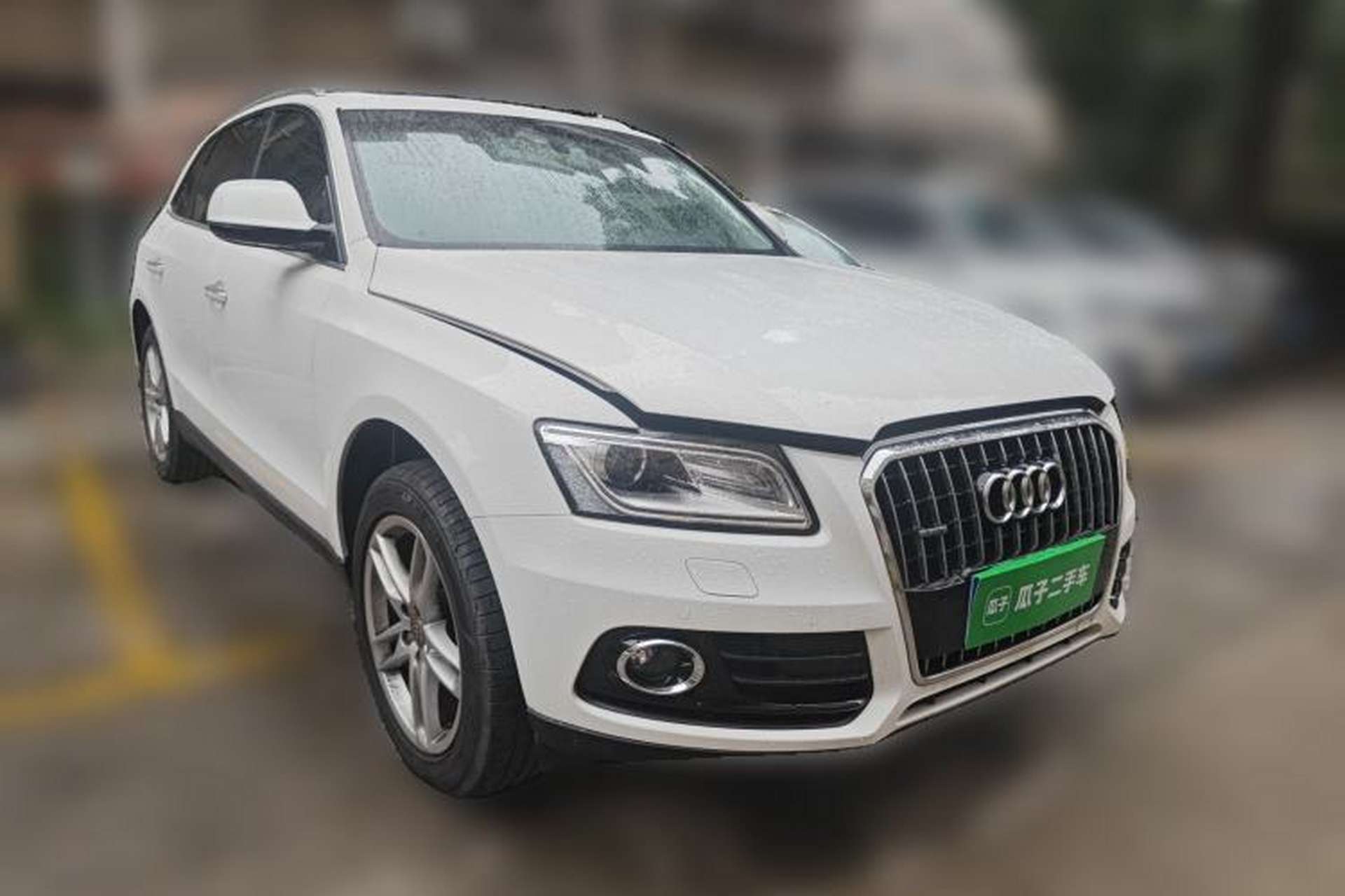 Used Audi Q5 2016 40 TFSI Comfort Model Front Right 45 Deg