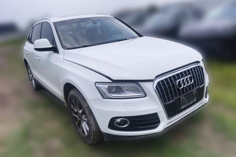 Used Audi Q5 2016 40 TFSI Trendy Edition Front Right 45 Deg