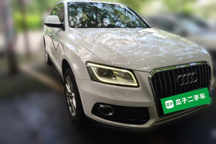 Used Audi Q5 2016 40 TFSI Trendy Edition Front Right 45 Deg