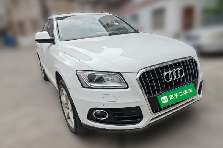 Used Audi Q5 2016 40 TFSI Technology Edition Front Right 45 Deg