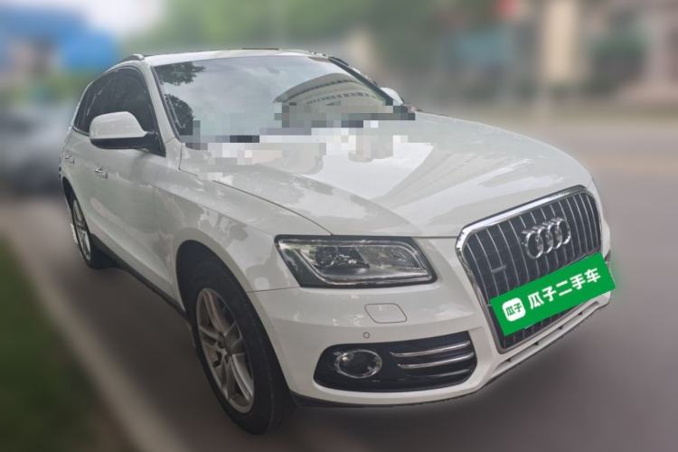 Used Audi Q5 2016 40 TFSI Technology Edition Front Right 45 Deg