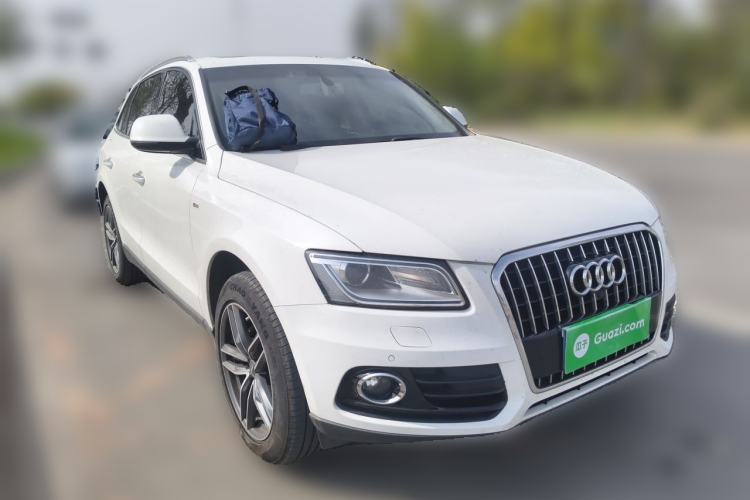 Used Audi Q5 2016 40 TFSI Technology Edition Front Right 45 Deg
