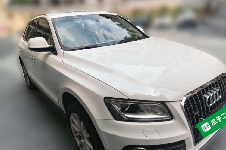 Used Audi Q5 2016 40 TFSI Trendy Edition Front Right 45 Deg