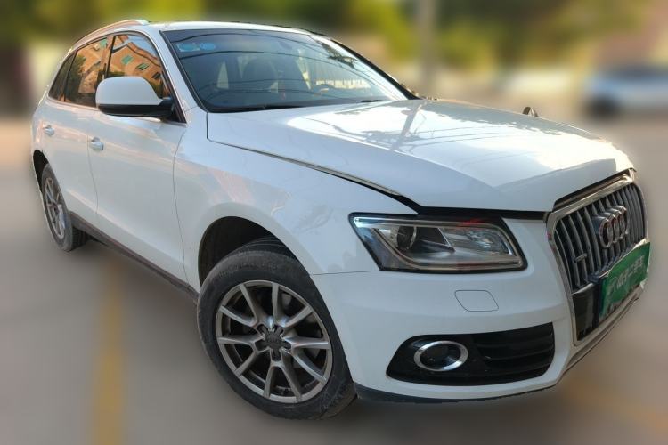 Used Audi Q5 2016 40 TFSI Trendy Edition Front Right 45 Deg