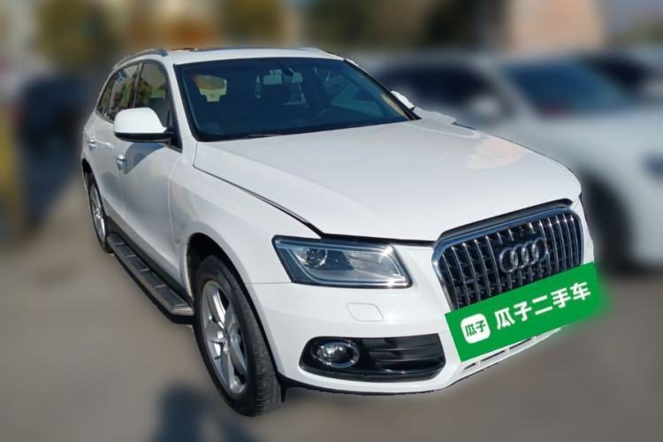 Used Audi Q5 2016 40 TFSI Technology Edition Front Right 45 Deg