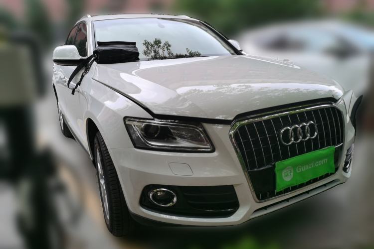 Used Audi Q5 2016 40 TFSI Trendy Edition Front Right 45 Deg