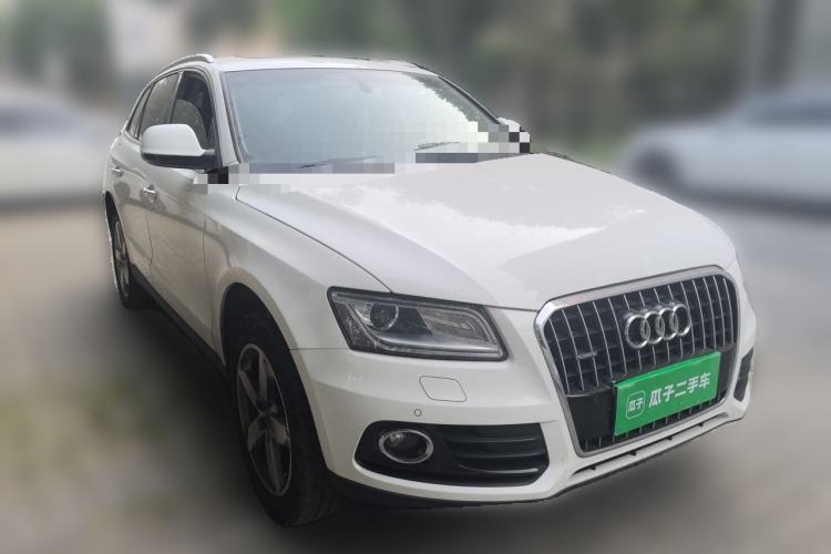Used Audi Q5 2016 40 TFSI Technology Edition Front Right 45 Deg