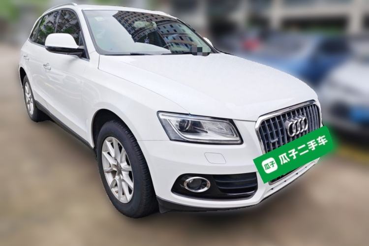 Used Audi Q5 2016 40 TFSI Trendy Edition Front Right 45 Deg