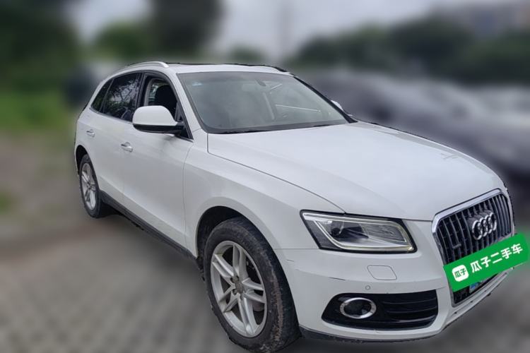 Used Audi Q5 2016 40 TFSI Technology Edition Front Right 45 Deg