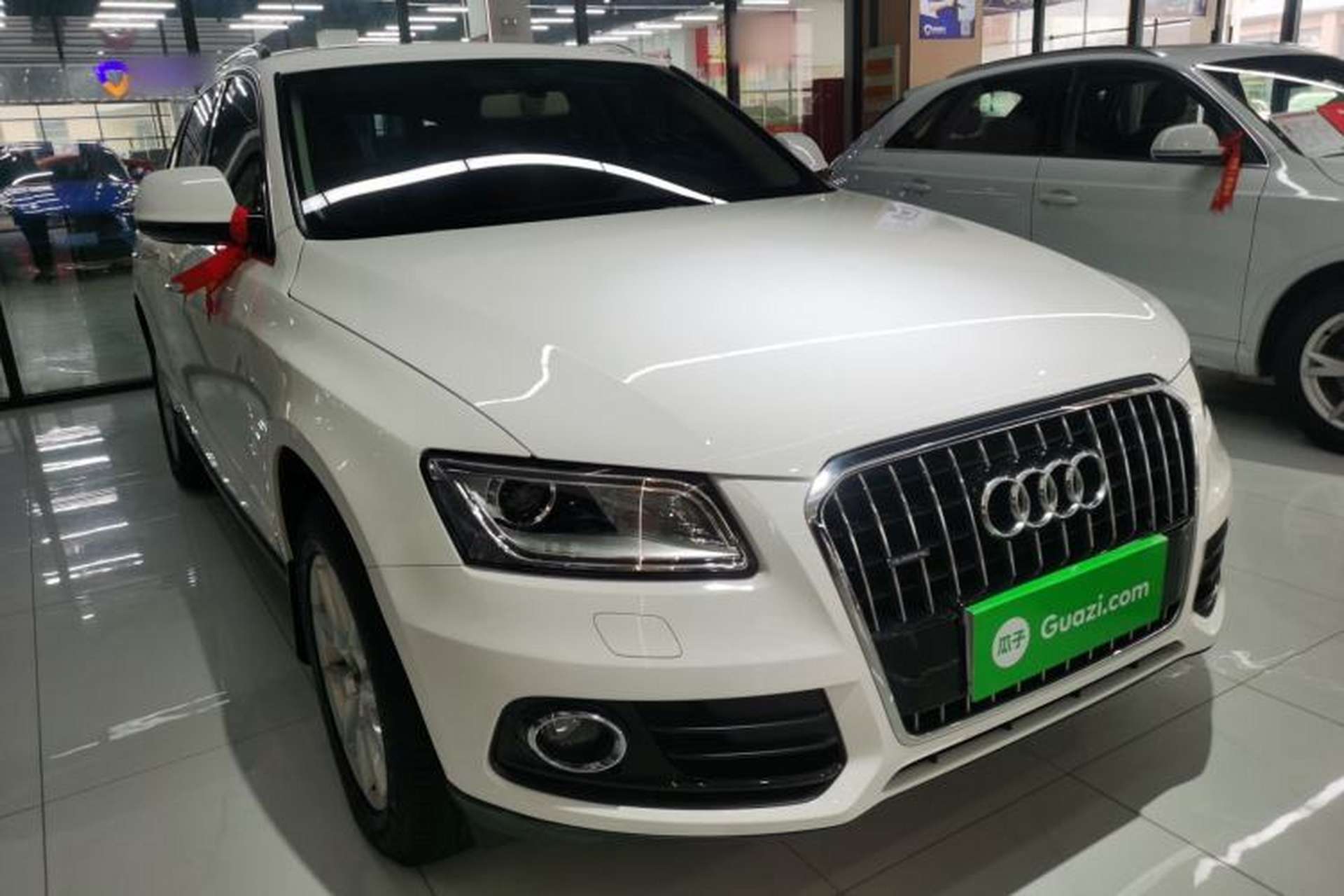 Used Audi Q5 2016 40 TFSI Trendy Edition Front Right 45 Deg