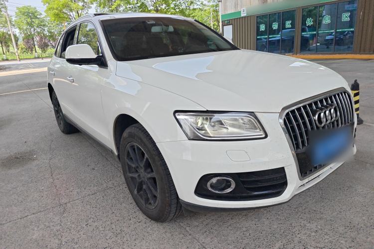 Used Audi Q5 2016 40 TFSI Trendy Edition Front Right 45 Deg