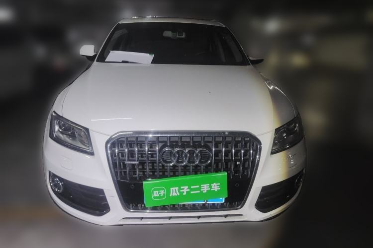 Used Audi Q5 2016 40 TFSI Comfort Model Front