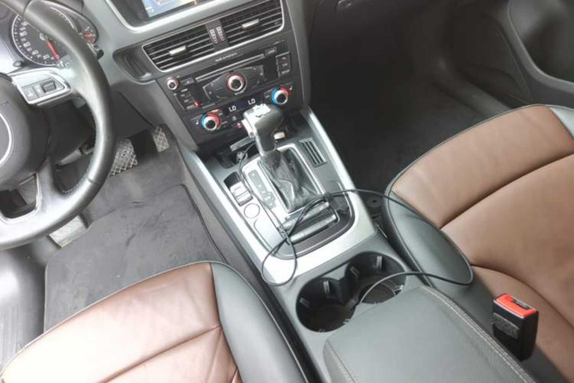 Used Audi Q5 2016 40 TFSI Technology Edition Gear Lever