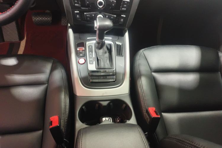 Used Audi Q5 2016 40 TFSI Trendy Edition Gear Lever