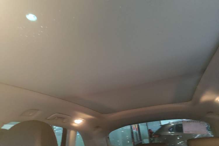 Used Audi Q5 2016 40 TFSI Comfort Model Headliner