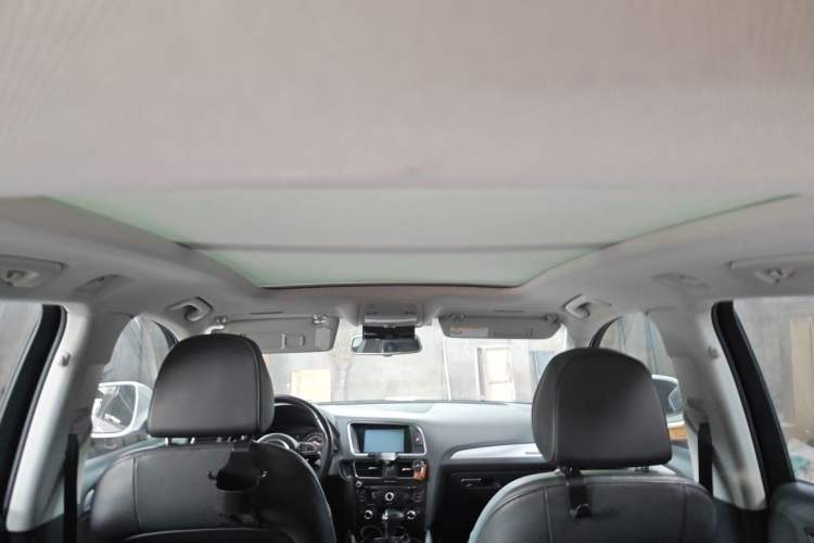 Used Audi Q5 2016 40 TFSI Technology Edition Headliner