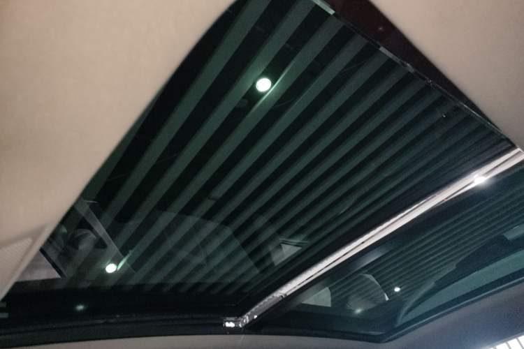 Used Audi Q5 2016 40 TFSI Technology Edition Headliner
