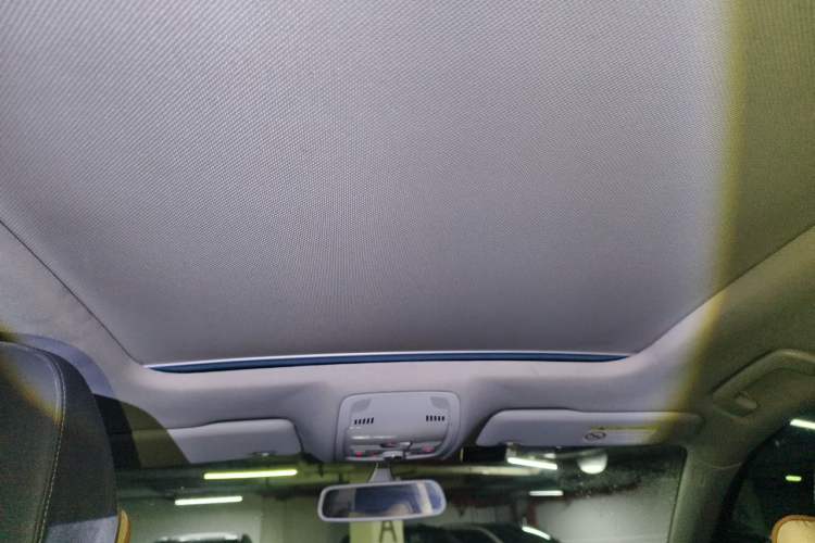 Used Audi Q5 2016 40 TFSI Technology Edition Headliner