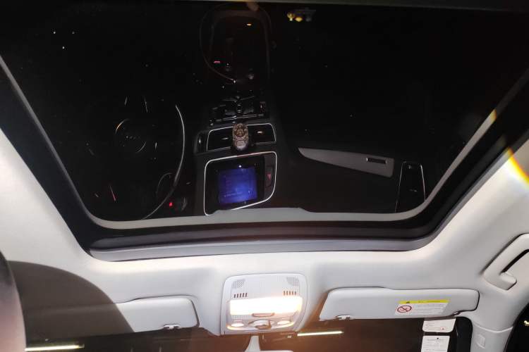 Used Audi Q5 2016 40 TFSI Trendy Edition Headliner