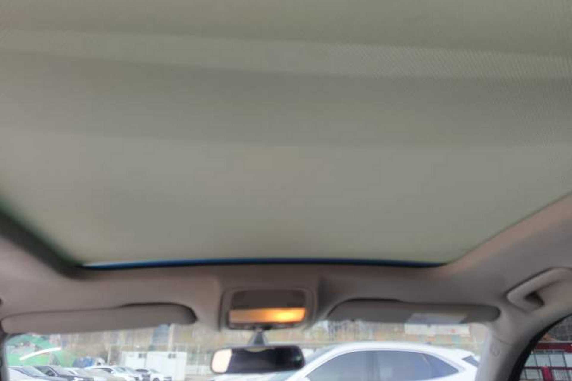Used Audi Q5 2016 40 TFSI Technology Edition Headliner