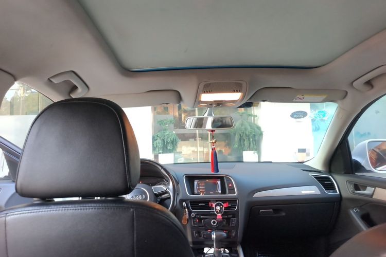 Used Audi Q5 2016 40 TFSI Trendy Edition Headliner