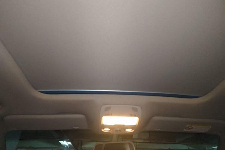 Used Audi Q5 2016 40 TFSI Comfort Model Headliner