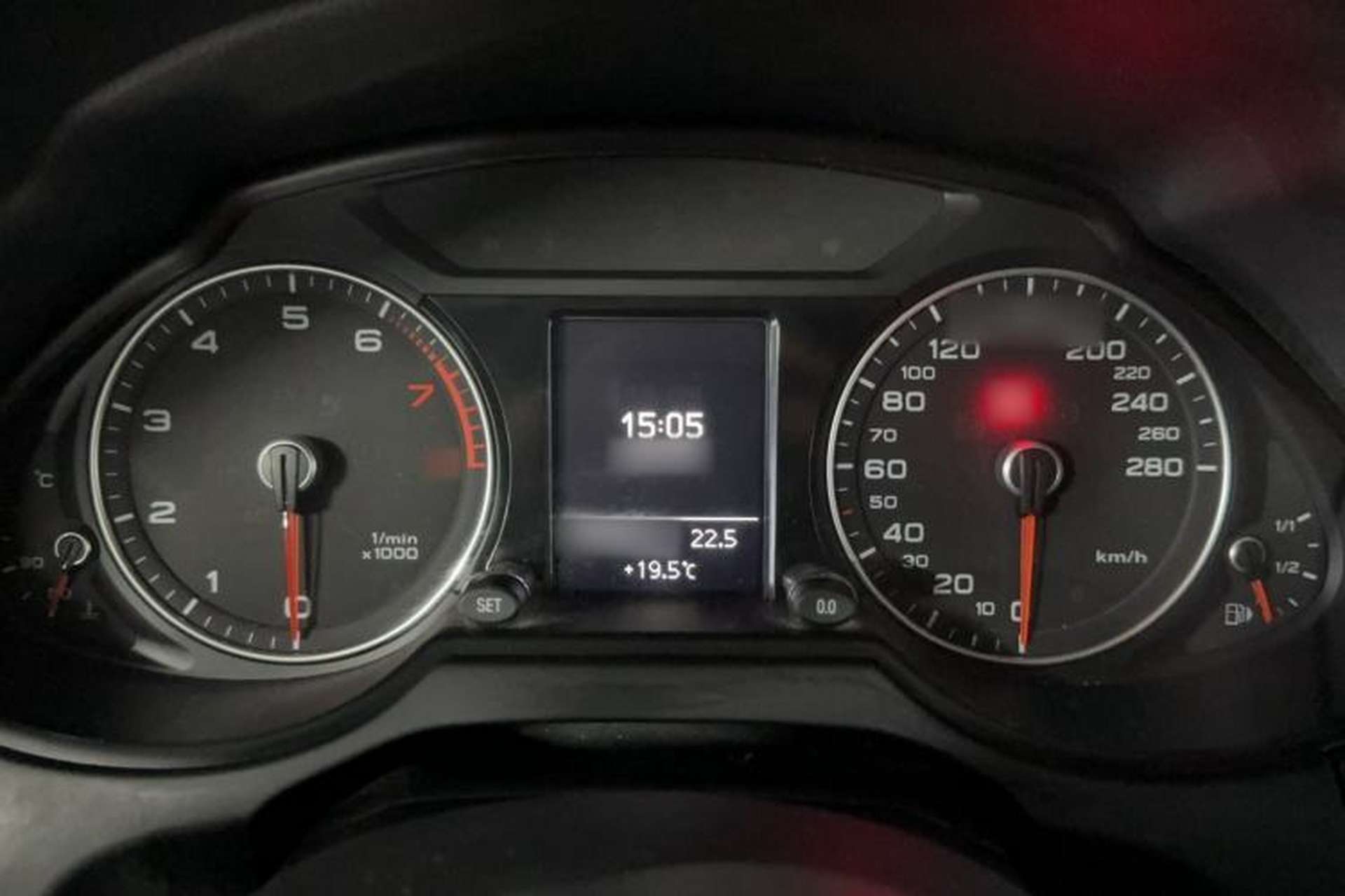 Used Audi Q5 2016 40 TFSI Technology Edition Instrument Cluster